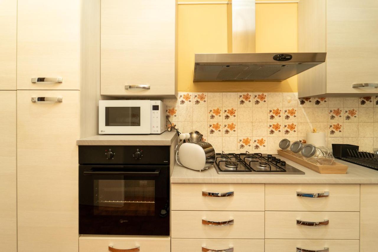 Appartement Trilocale Con Parcheggio Privato à Milan Extérieur photo