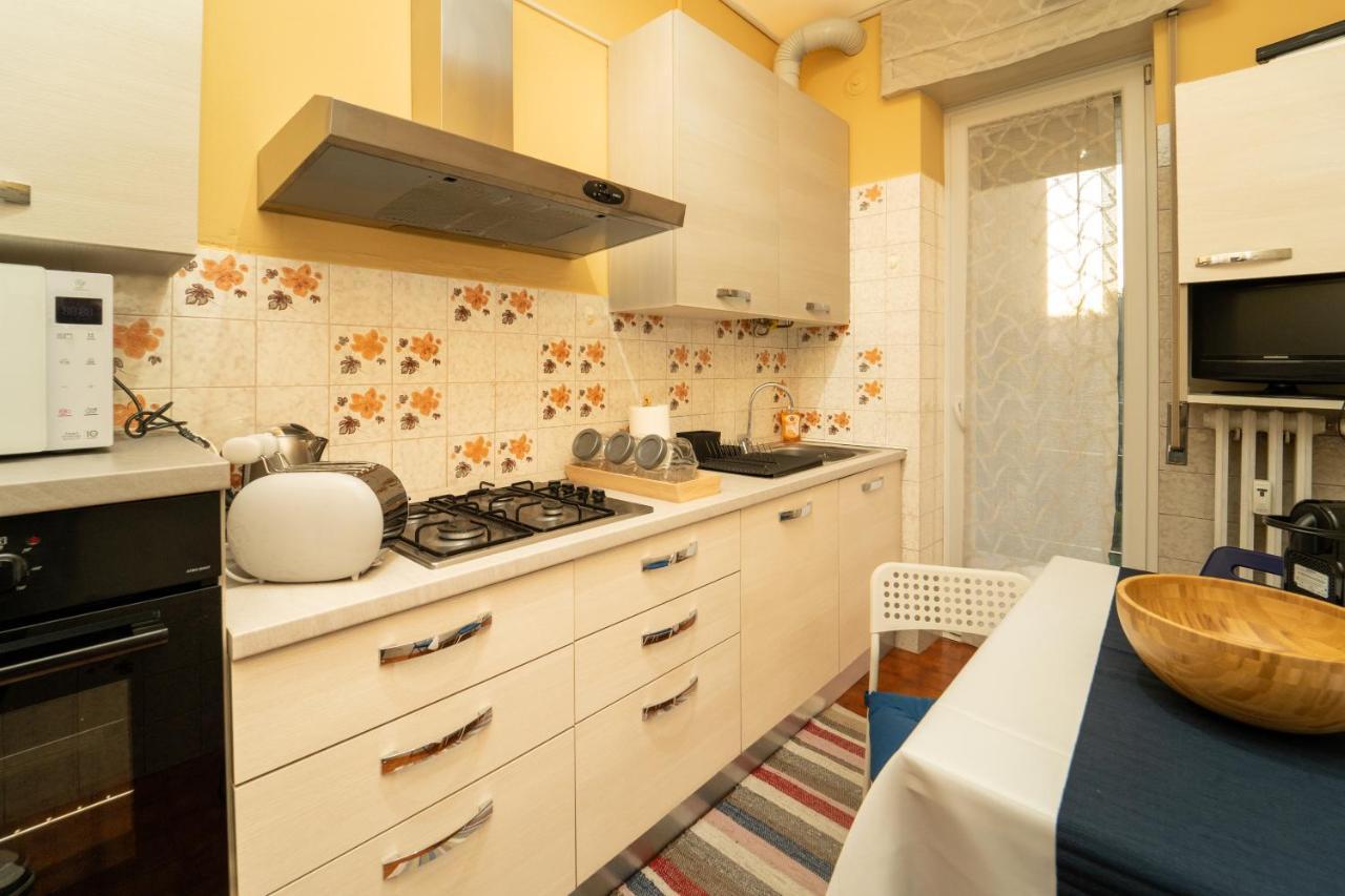 Appartement Trilocale Con Parcheggio Privato à Milan Extérieur photo