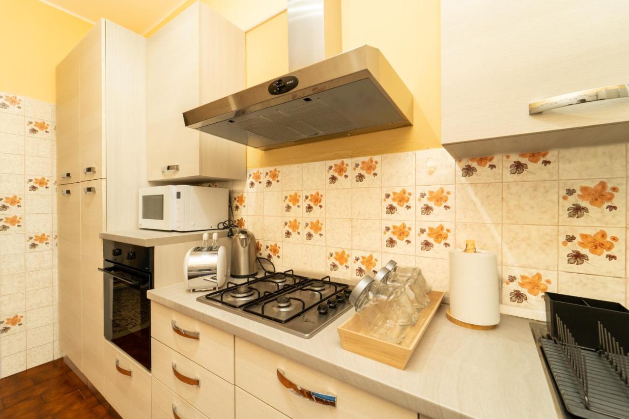 Appartement Trilocale Con Parcheggio Privato à Milan Extérieur photo