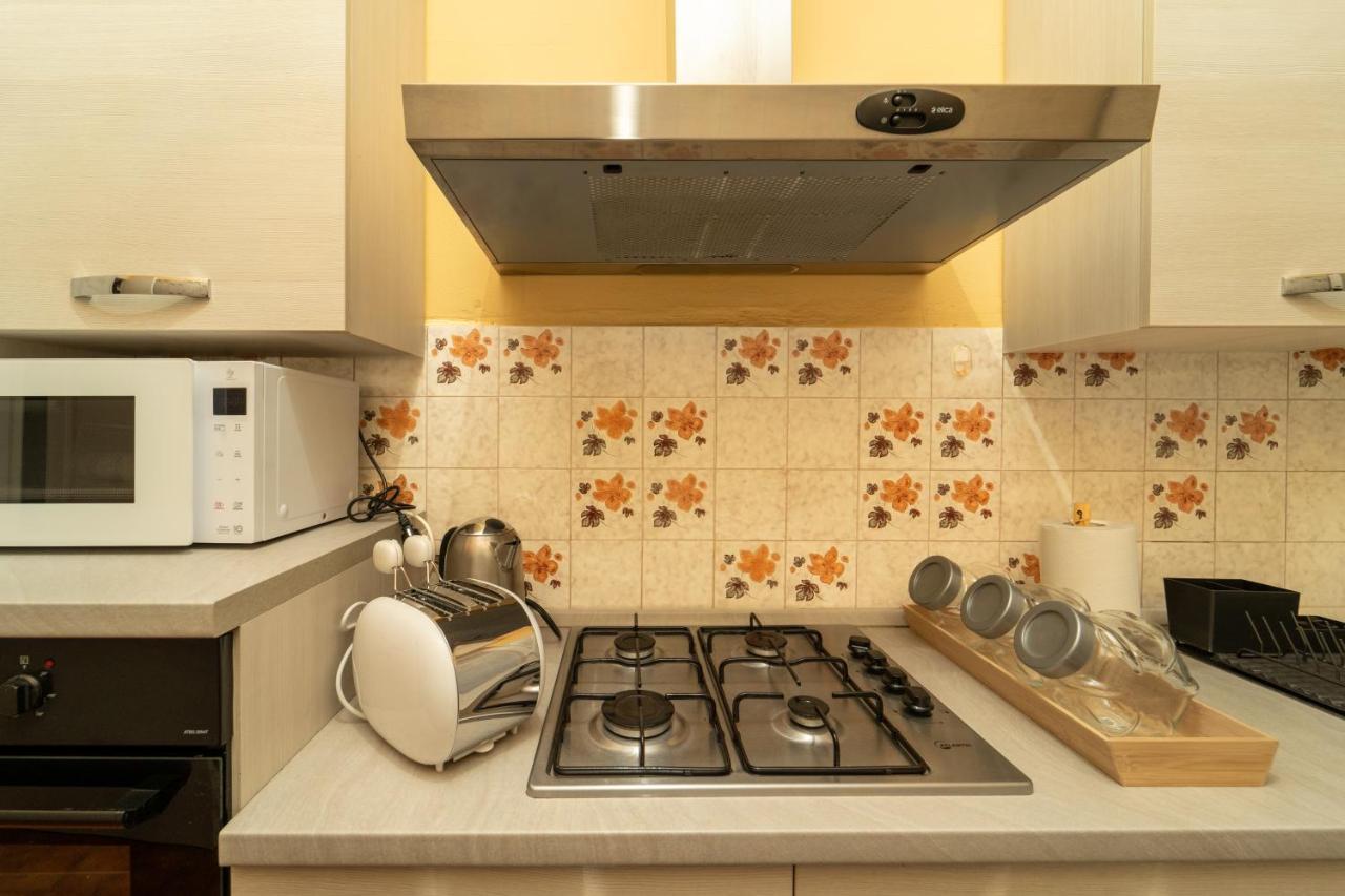 Appartement Trilocale Con Parcheggio Privato à Milan Extérieur photo